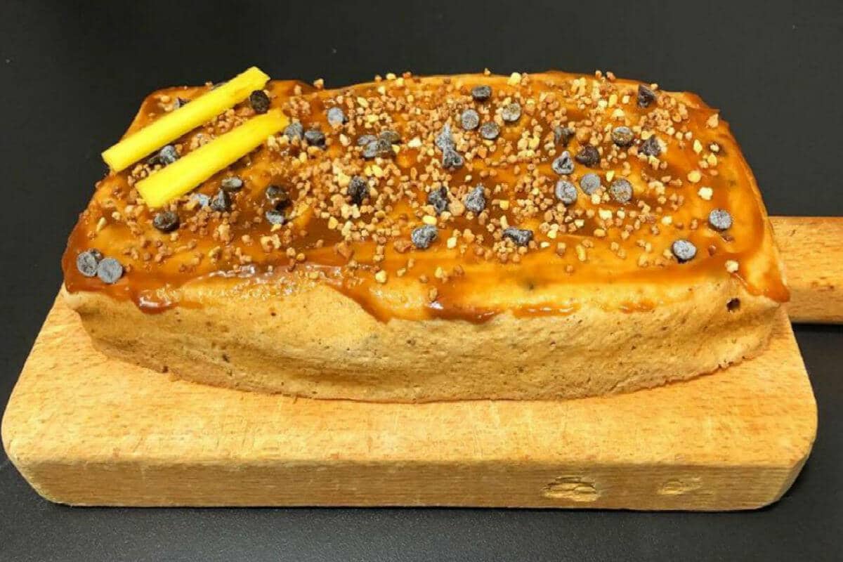 Pastel de fruta rápido al microondas