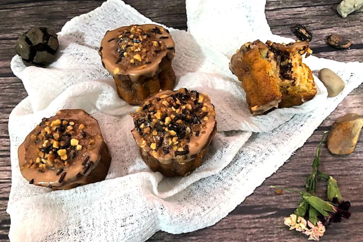 Delicias de zanahoria con buttercream de chocolate