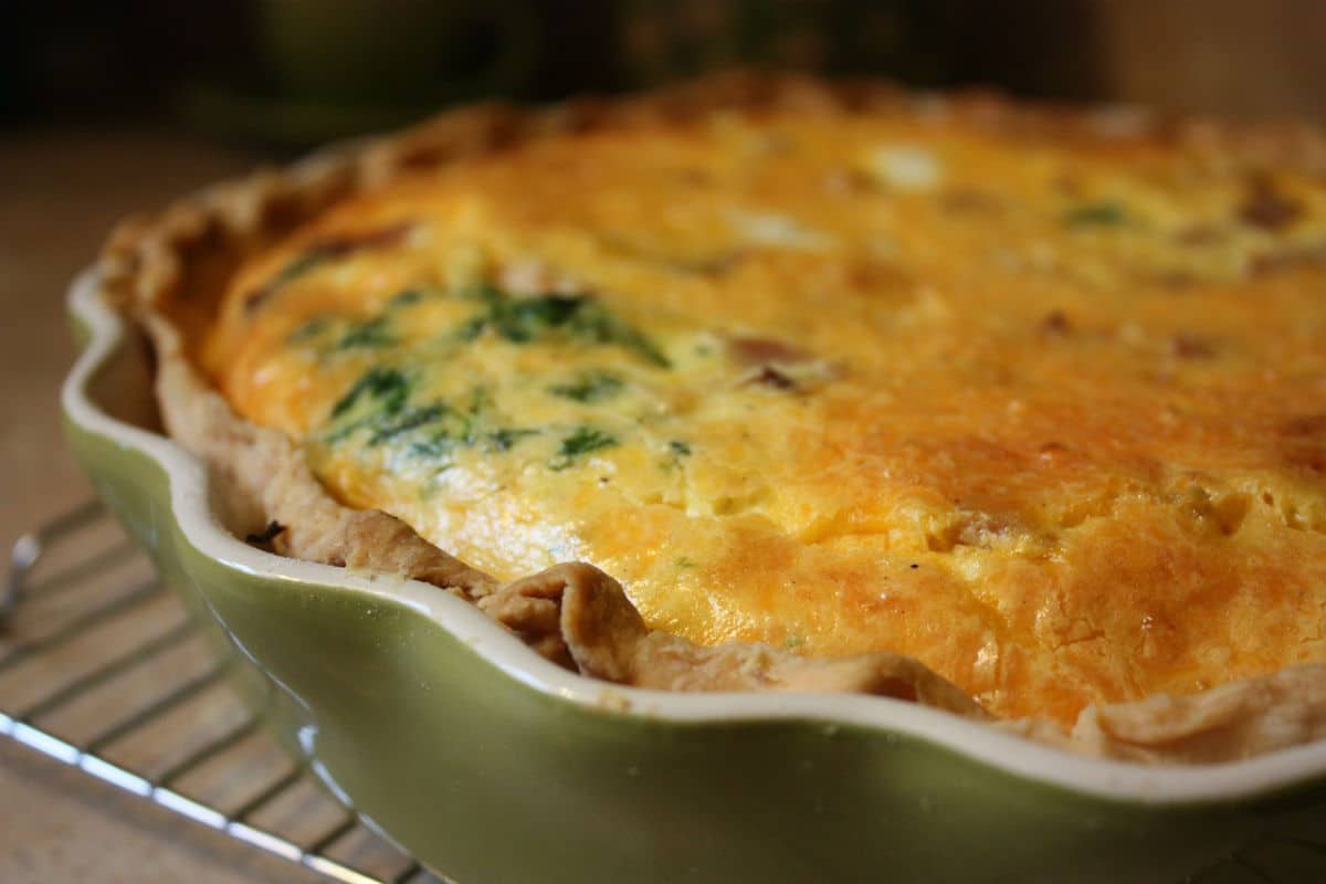 Ketoquiche de espinacas y gambas