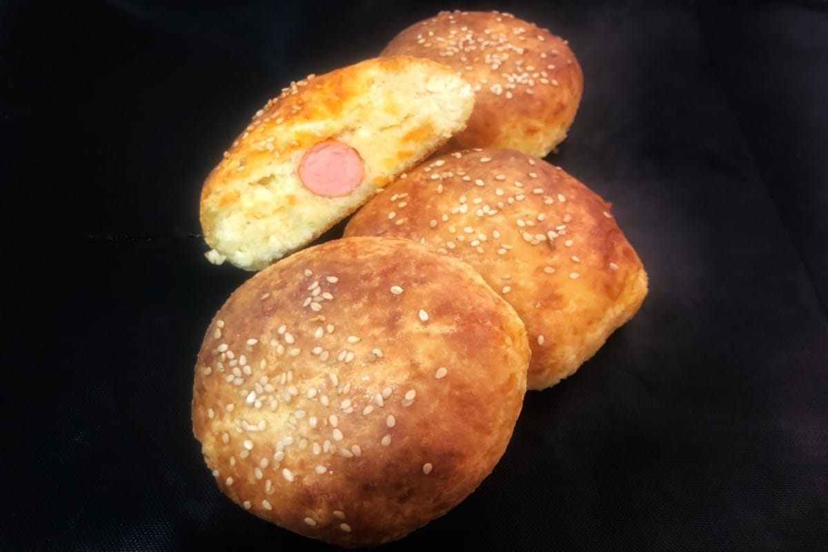 Bollos «preñaos» keto