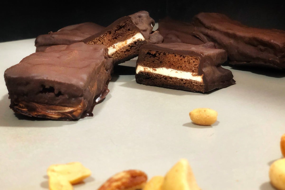 Pastelitos de chocolate rellenos (phosketos)